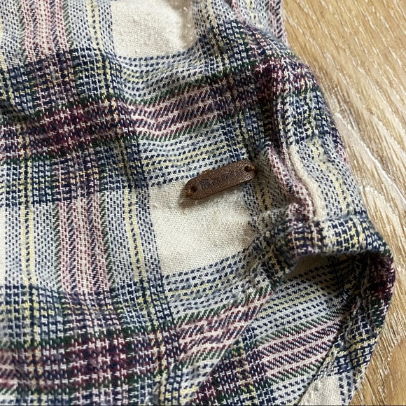Roots Oversized Plaid Flannel Henley - Picture 13 of 16